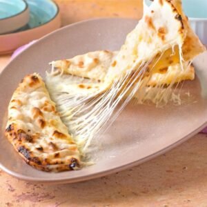 CHEESE NAAN